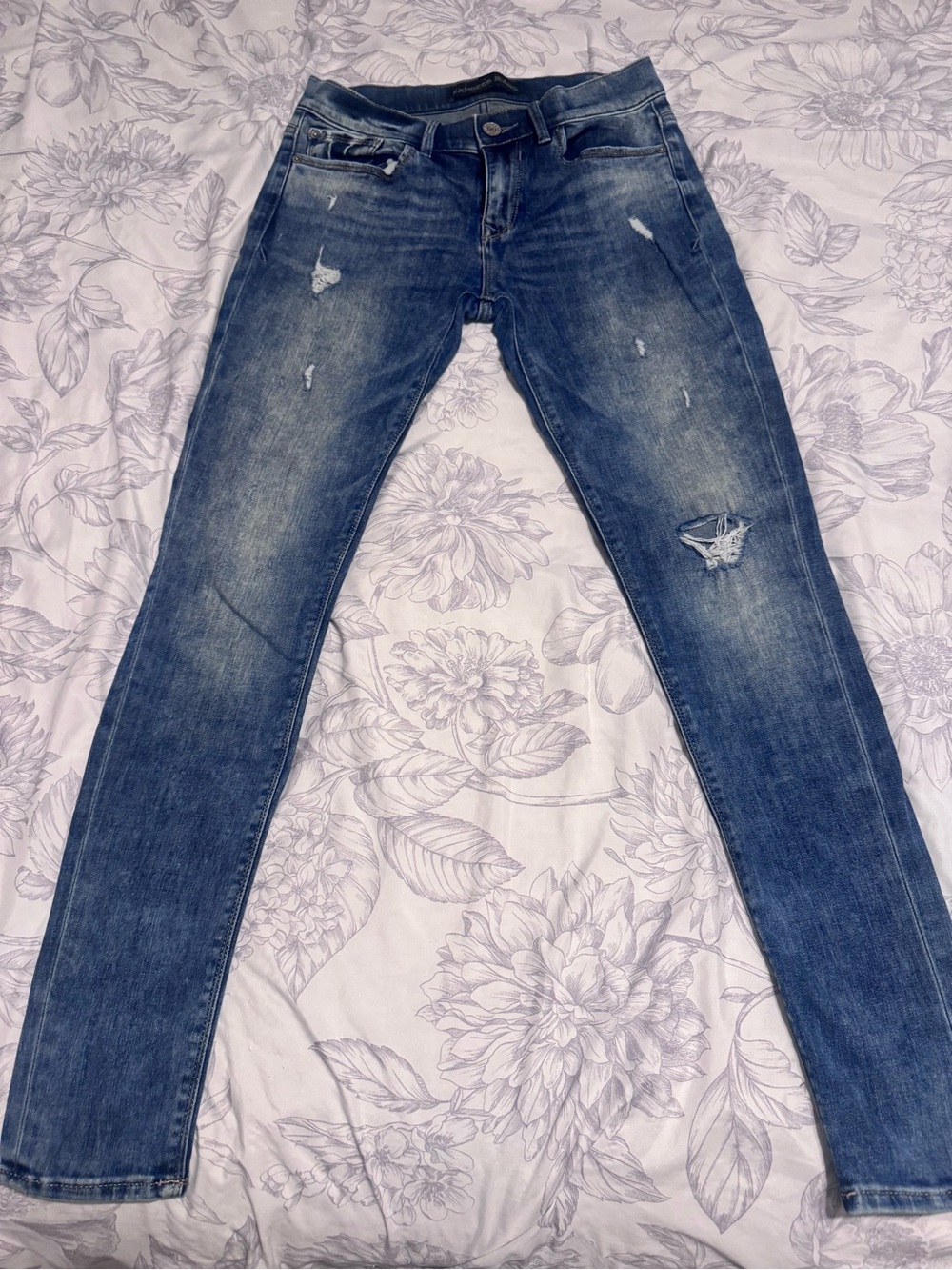 Express Mid Rise Legging Classic Distressed Women’s Jeans - Blue